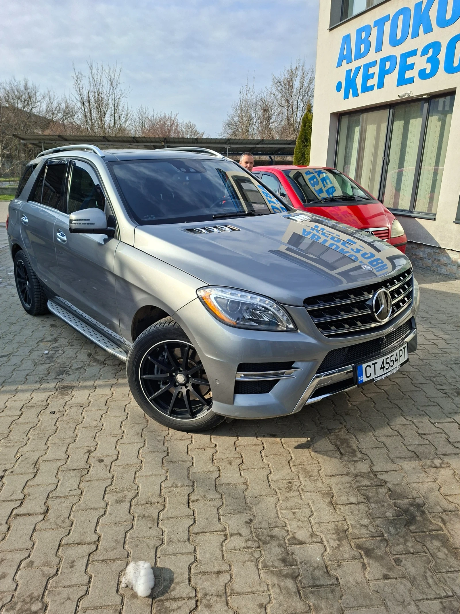 Mercedes-Benz ML 400