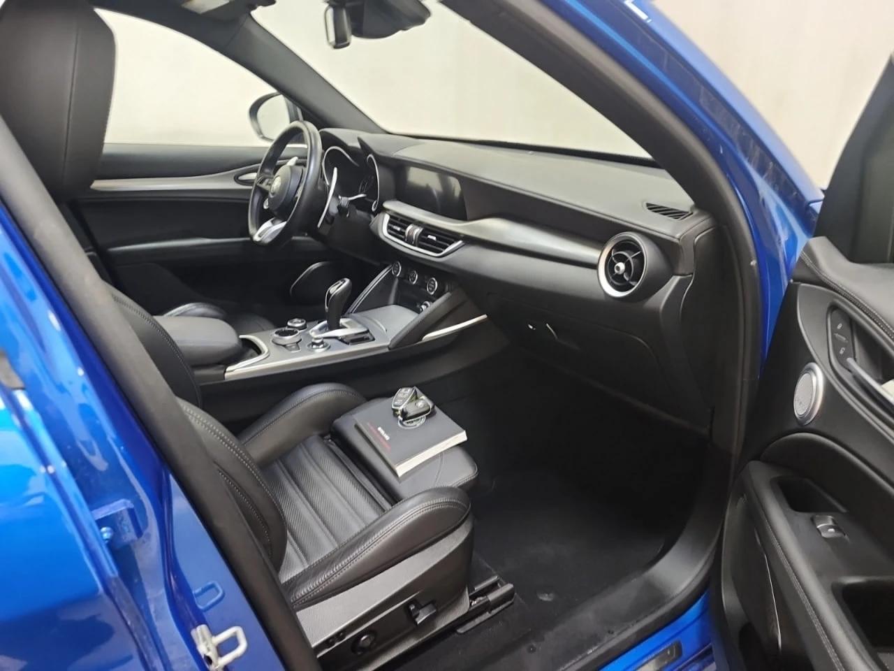 Alfa Romeo Stelvio Awd Veloce, снимка 9 - Автомобили и джипове - 55119713