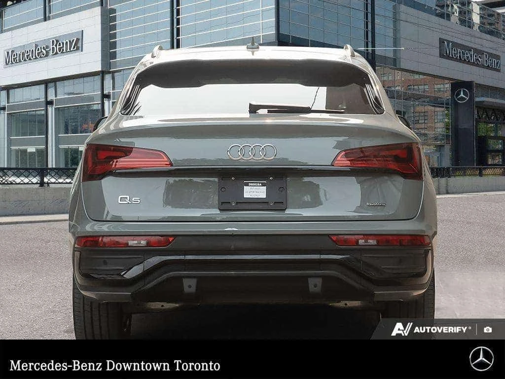 Audi Q5 * Technik * S Line * CARFAX * ФИКСИРАНА ЦЕНА ДО БГ, снимка 5 - Автомобили и джипове - 55534793