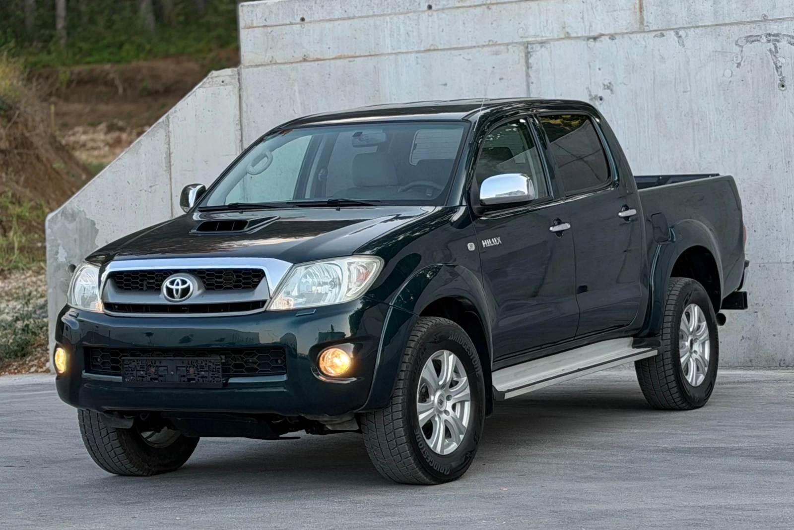 Toyota Hilux 3.0D-4D 171кс * Климатроник* * Автоматик* , снимка 3 - Автомобили и джипове - 55609733