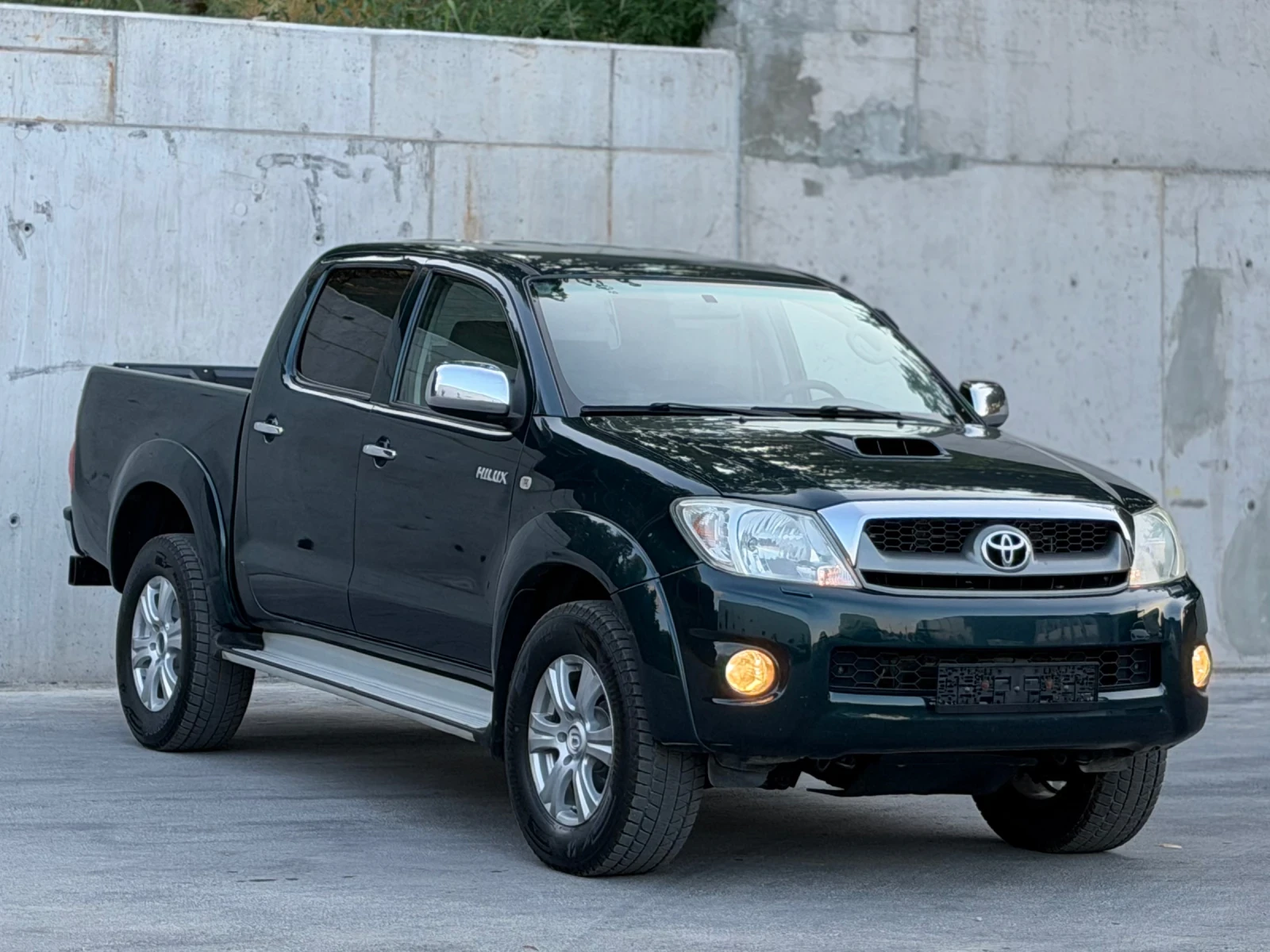 Toyota Hilux 3.0D-4D 171кс * Климатроник* * Автоматик* 