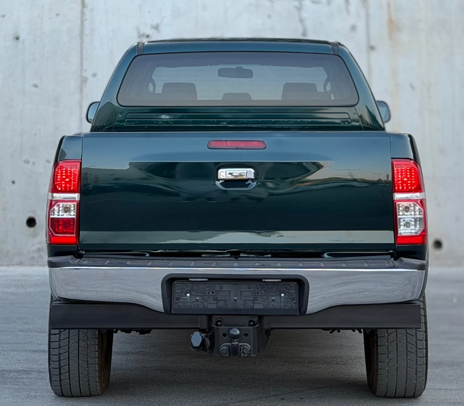 Toyota Hilux 3.0D-4D 171кс * Климатроник* * Автоматик* , снимка 5 - Автомобили и джипове - 55609733