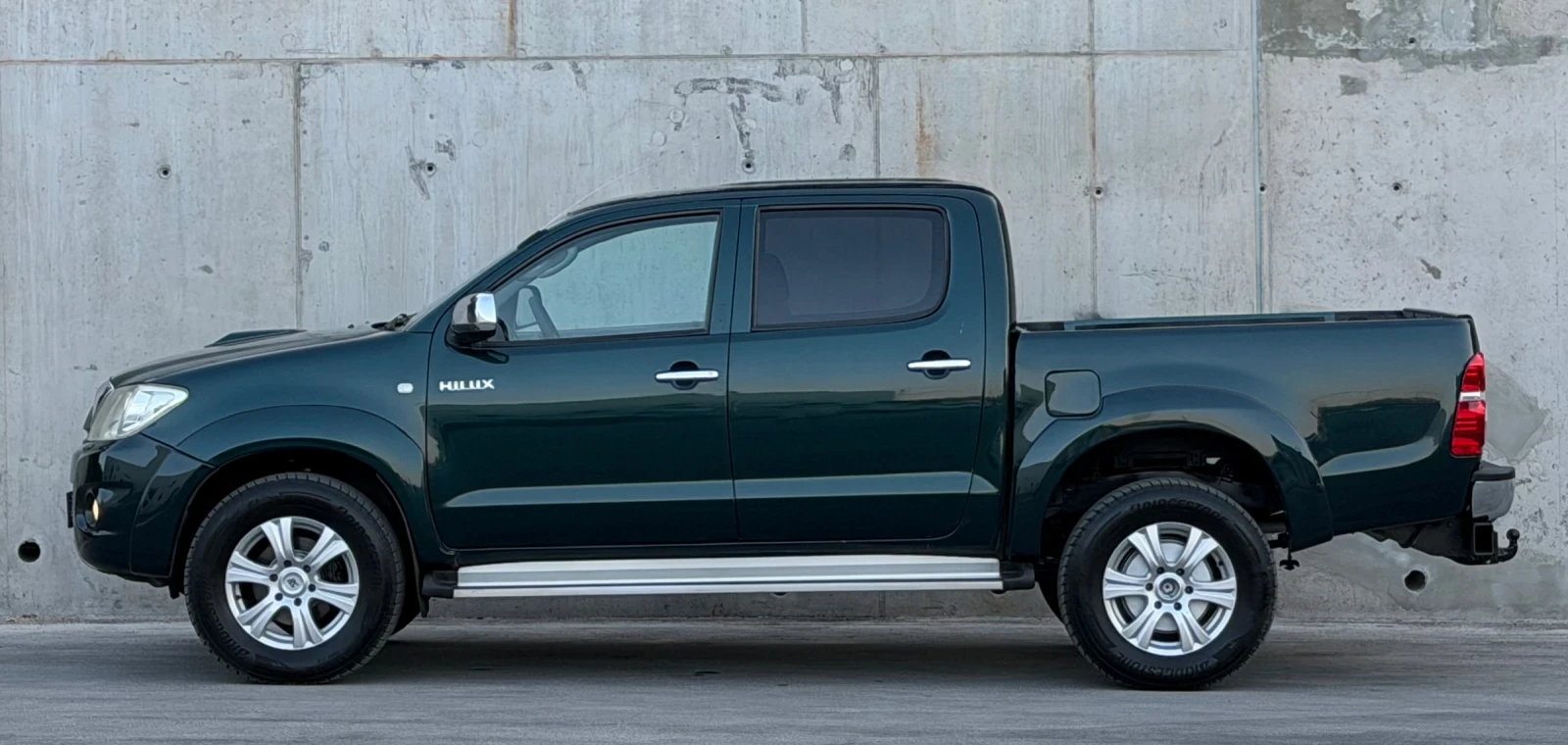 Toyota Hilux 3.0D-4D 171кс * Климатроник* * Автоматик* , снимка 7 - Автомобили и джипове - 55609733