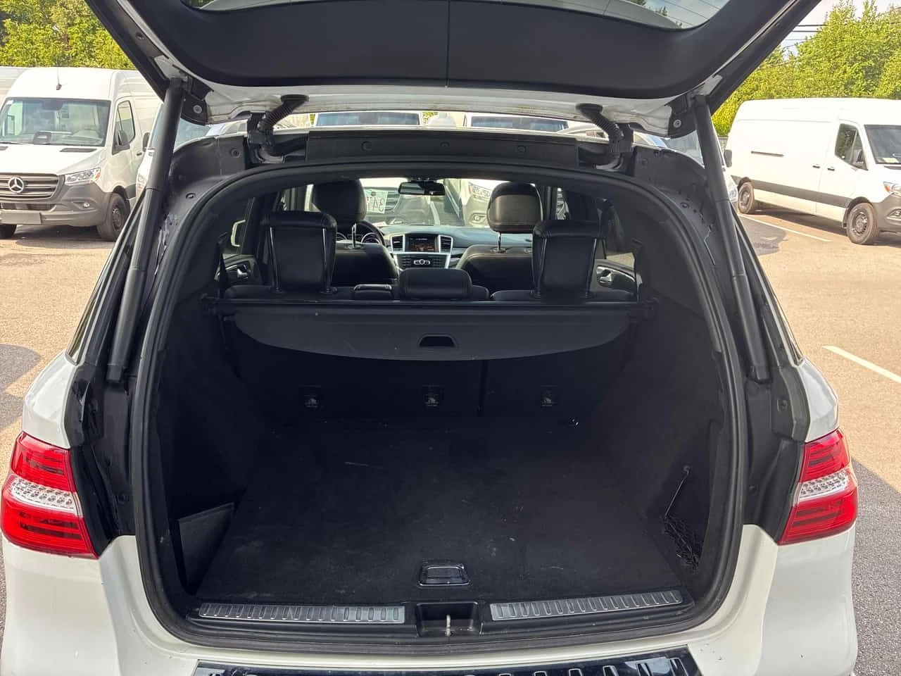 Mercedes-Benz ML 350 BlueTEC/360/ПОДГРЕВИ/ПАНОРАМА/OT MERCEDES, снимка 13 - Автомобили и джипове - 55649286