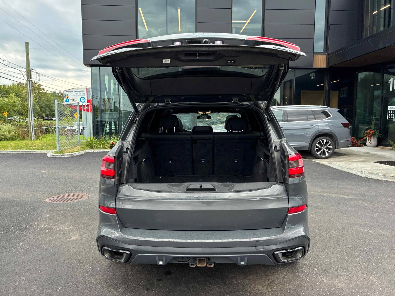 BMW X5 40I * M SPORT * 2023 * CARFAX * , снимка 12 - Автомобили и джипове - 56013204