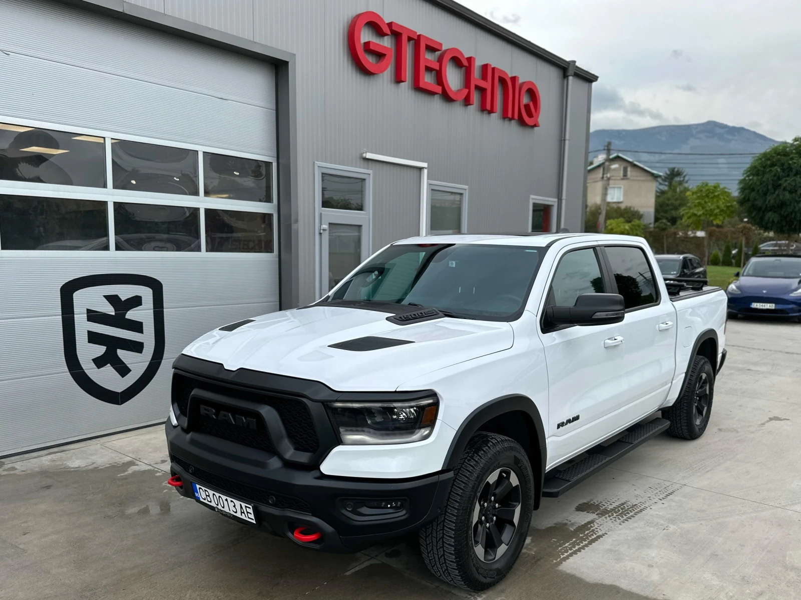 Dodge RAM 1500 REBEL 5.7 HEMI