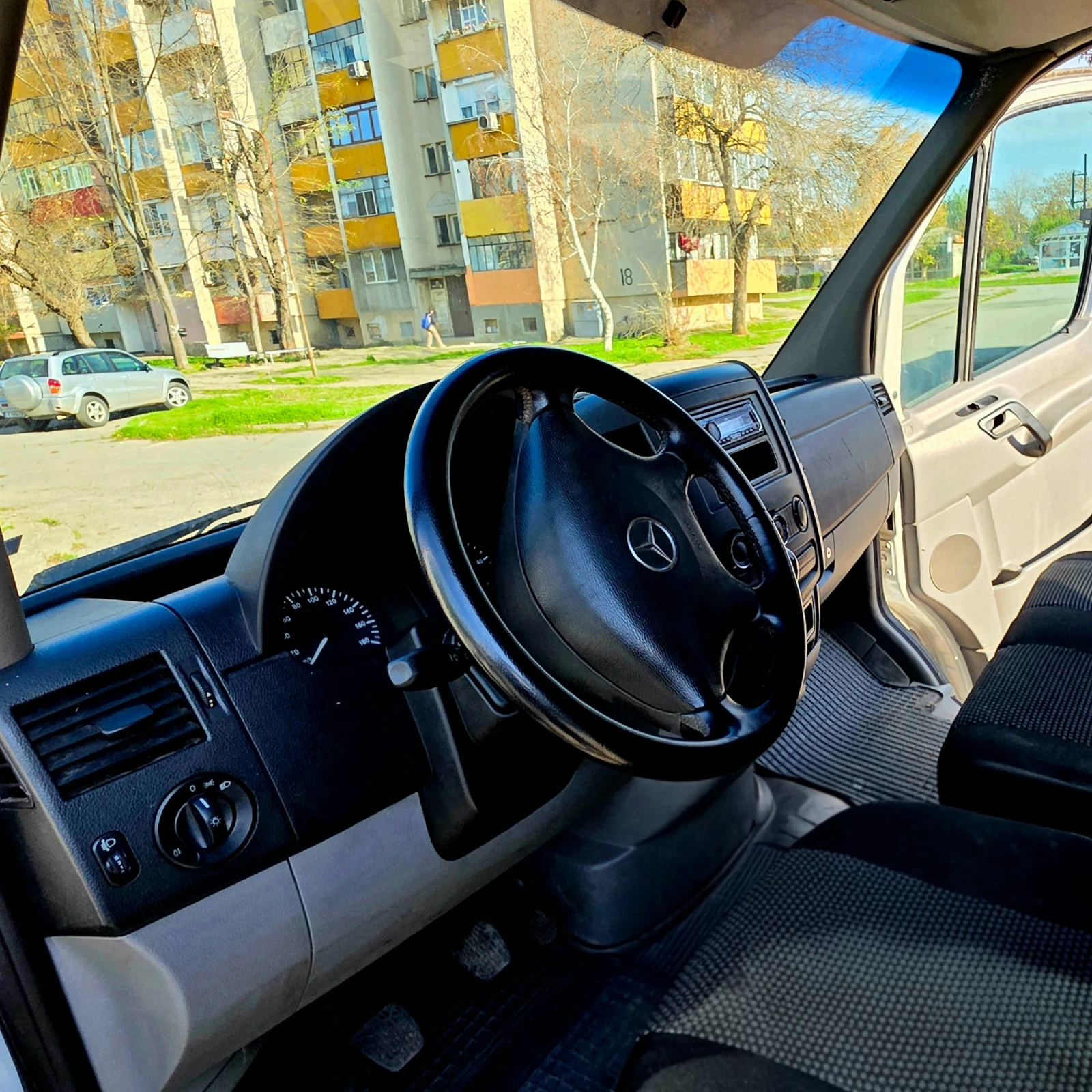 Mercedes-Benz Sprinter 313  - изображение 10