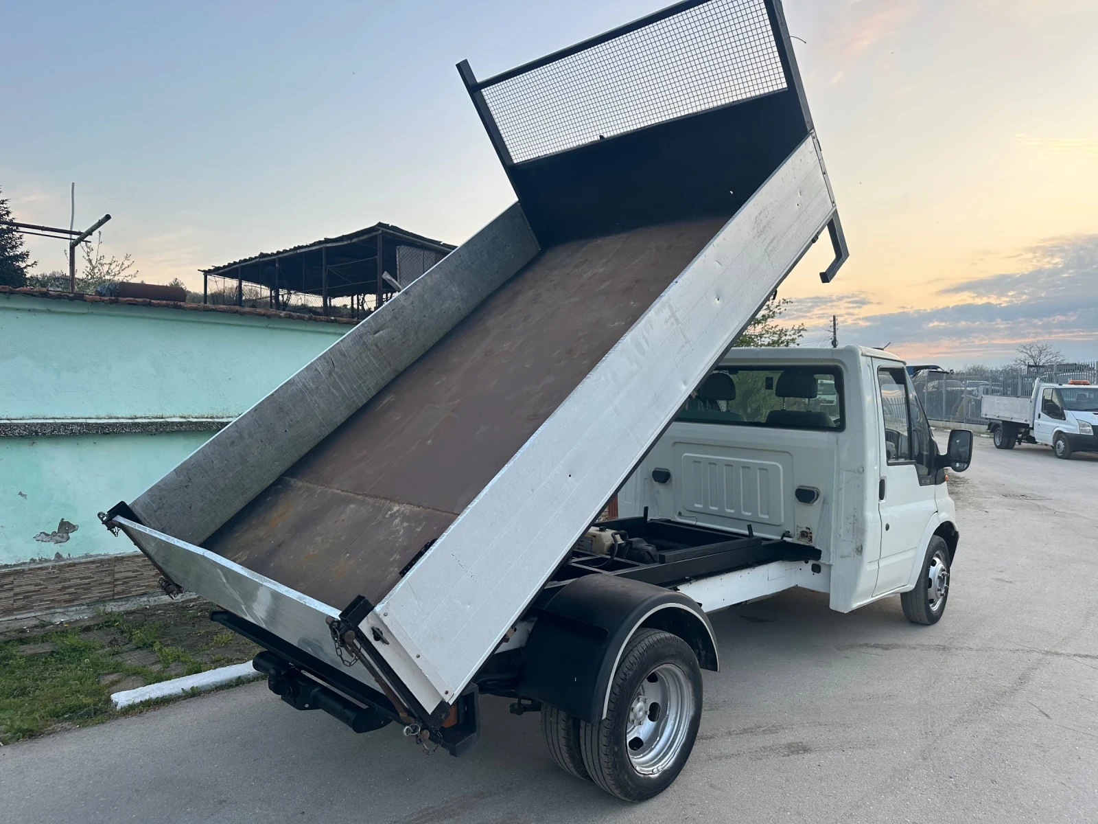 Ford Transit САМОСВАЛ, снимка 10 - Бусове и автобуси - 54230343