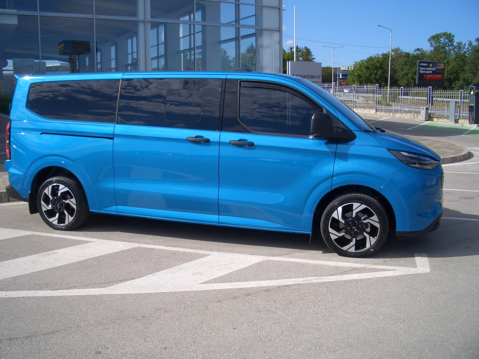 Ford Transit Custom DCIV, снимка 3 - Бусове и автобуси - 56001723