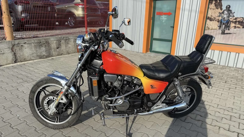 Honda Magna 750, снимка 3 - Мотоциклети и мототехника - 49257974