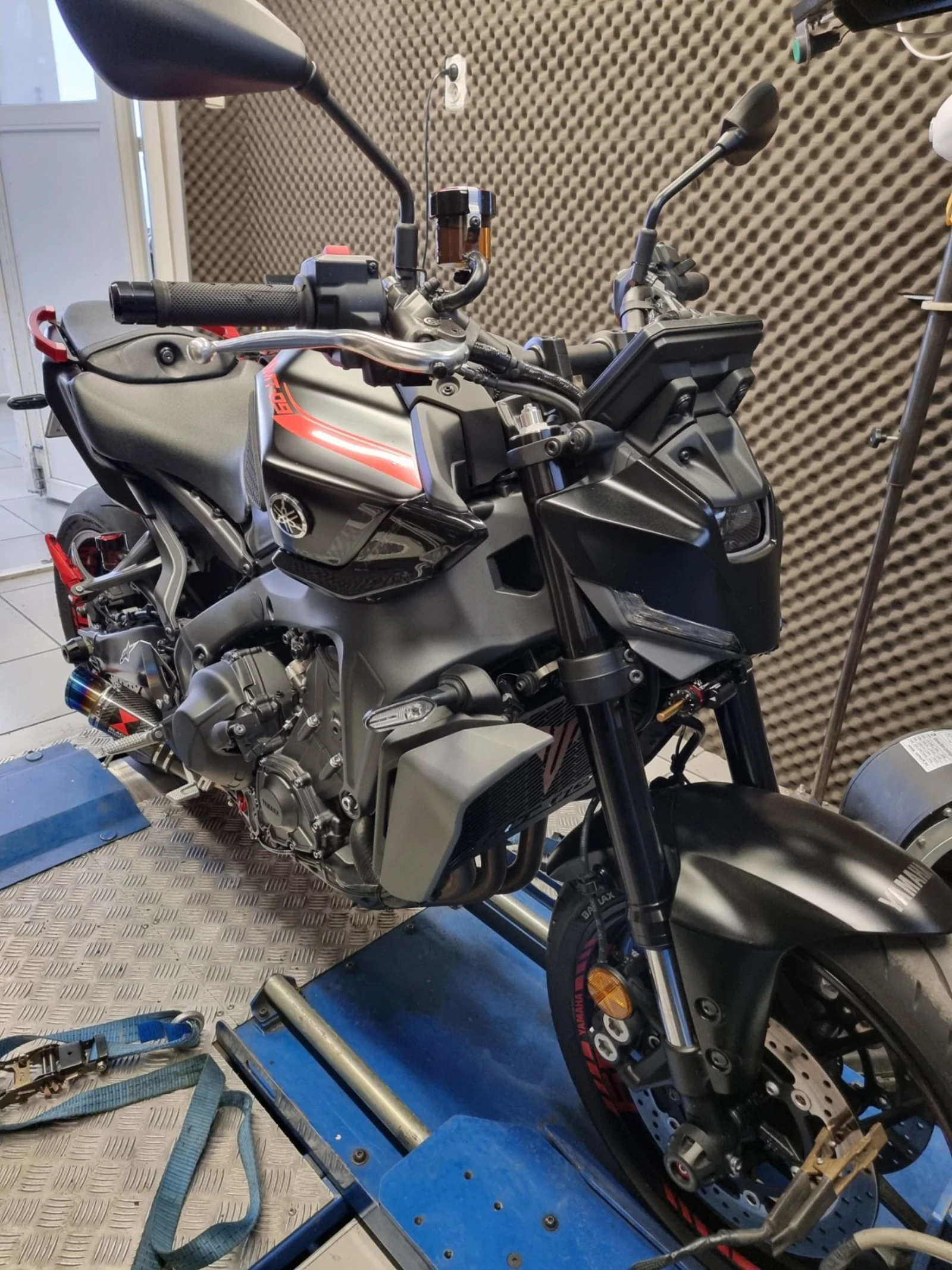 Yamaha Mt-09  - изображение 2