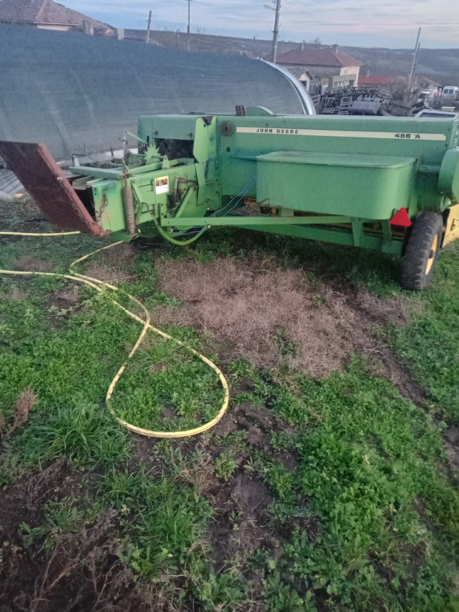 Балировачка John Deere 456A - изображение 6