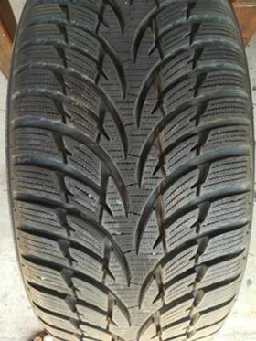 Гуми Зимни 225/45R17, снимка 1