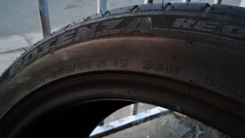 Гуми Летни 245/45R18, снимка 6 - Гуми и джанти - 24780369