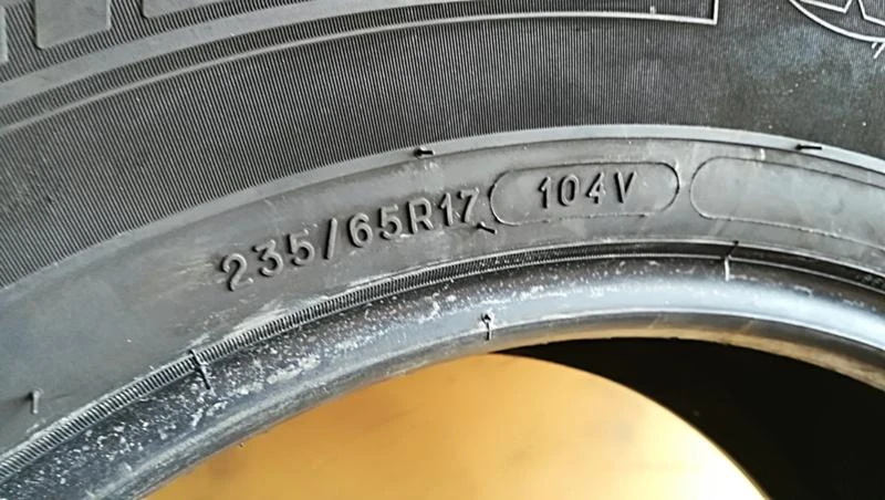 Гуми Летни 235/65R17, снимка 10 - Гуми и джанти - 25714256