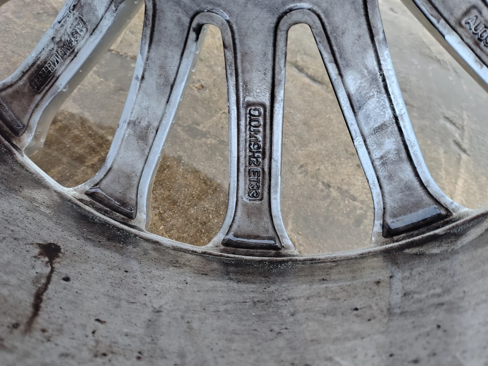   Audi A8 | Mobile.bg   6