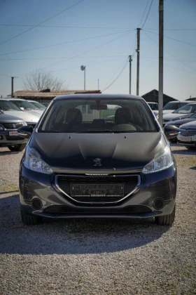 Peugeot 208 1.2i ЛИЗИНГ, снимка 2