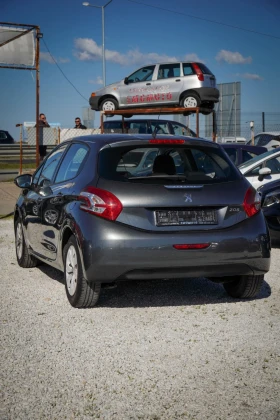 Peugeot 208 1.2i ЛИЗИНГ, снимка 4