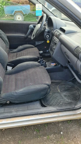 Opel Corsa 1.4i ГАЗ, снимка 3