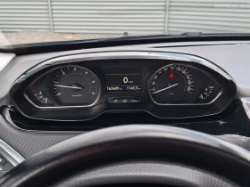 Peugeot 2008 1.6HDI-120кс-ПАНОРАМА-КОЖЕН САЛОН, снимка 10