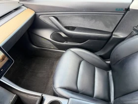 Tesla Model 3 2018 * АвтоКредит * (Цена до БГ), снимка 17