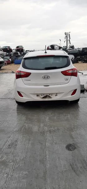 Hyundai I30 1.6 crd | Mobile.bg    1