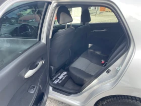 Toyota Auris 1.3i NAVI - 12800 лв. - 78772918 | Car24.bg