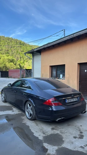     Mercedes-Benz CLS 320