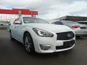    Infiniti Q70 2.2D   