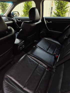 Honda Accord 2.4 EXECUTIVE* АВТОМАТ* СЕРВИЗНА ИСТОРИЯ , снимка 7