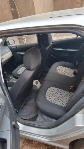 Skoda Fabia - 2300 € / 4498.41 лв. - 37667749 5