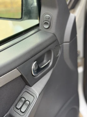 Opel Meriva 1.6 БЕНЗИН* КЛИМАТИК - 2750 € / 5378.53 лв. - 24826909 10