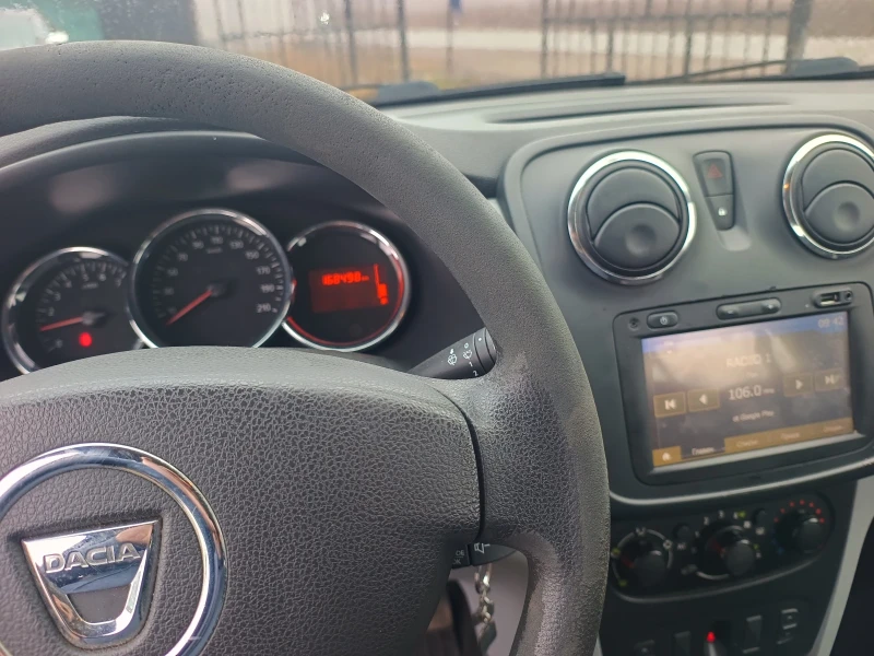 Dacia Sandero, снимка 8 - Автомобили и джипове - 48831061