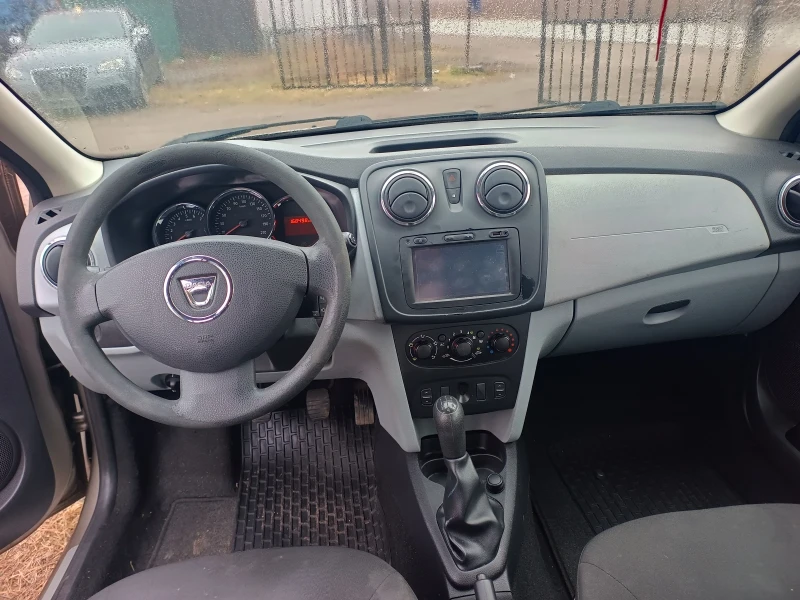 Dacia Sandero, снимка 4 - Автомобили и джипове - 48831061