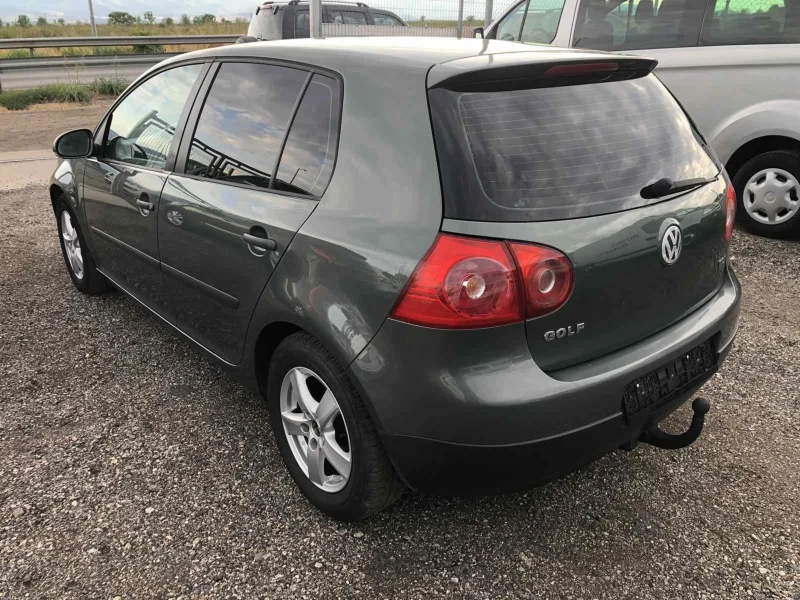 VW Golf, снимка 7 - Автомобили и джипове - 51224922