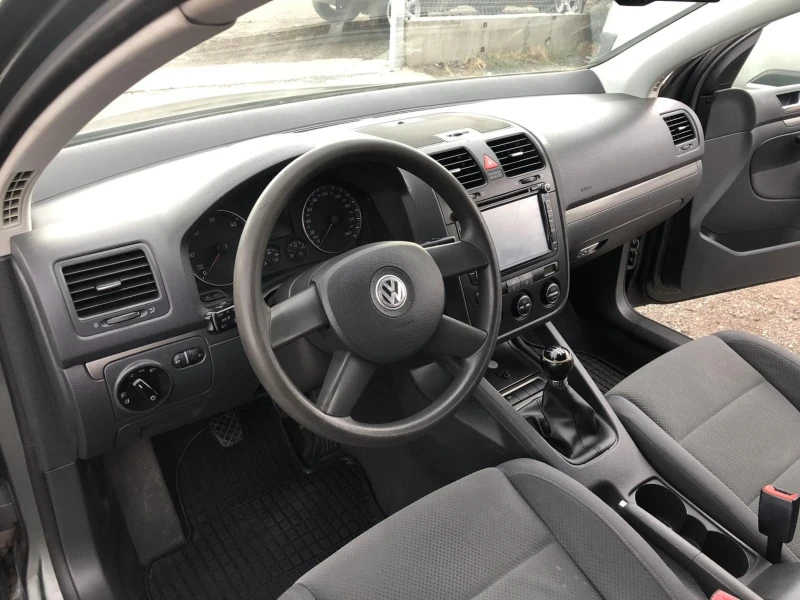 VW Golf, снимка 11 - Автомобили и джипове - 51224922