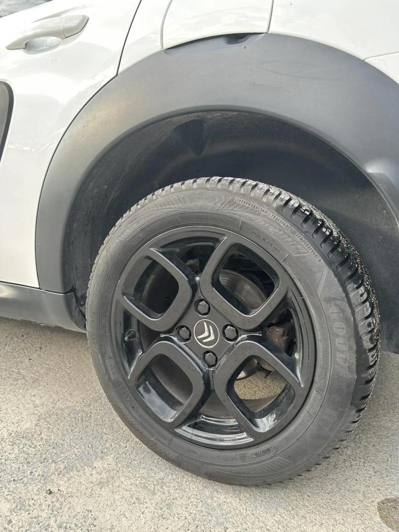 Citroen C4 Cactus 1.6hdi, снимка 11 - Автомобили и джипове - 51895493