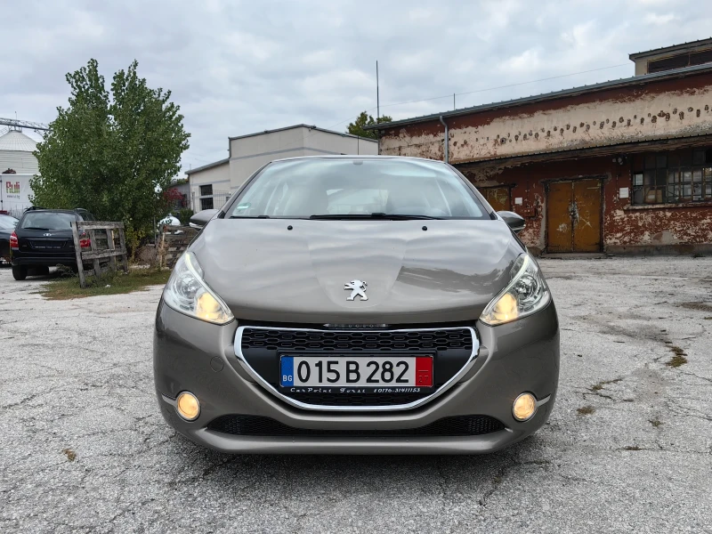 Peugeot 208 1.4 бензин 95 кс, Евро 5, Климатик, Отлично 