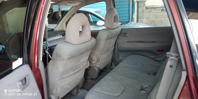 Mitsubishi Space wagon 2400 GDI 7 mesta, снимка 7 - Автомобили и джипове - 52262886