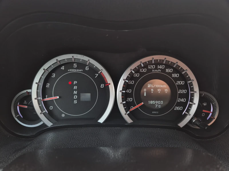 Honda Accord 2.4 EXECUTIVE* АВТОМАТ* СЕРВИЗНА ИСТОРИЯ , снимка 15 - Автомобили и джипове - 52681706