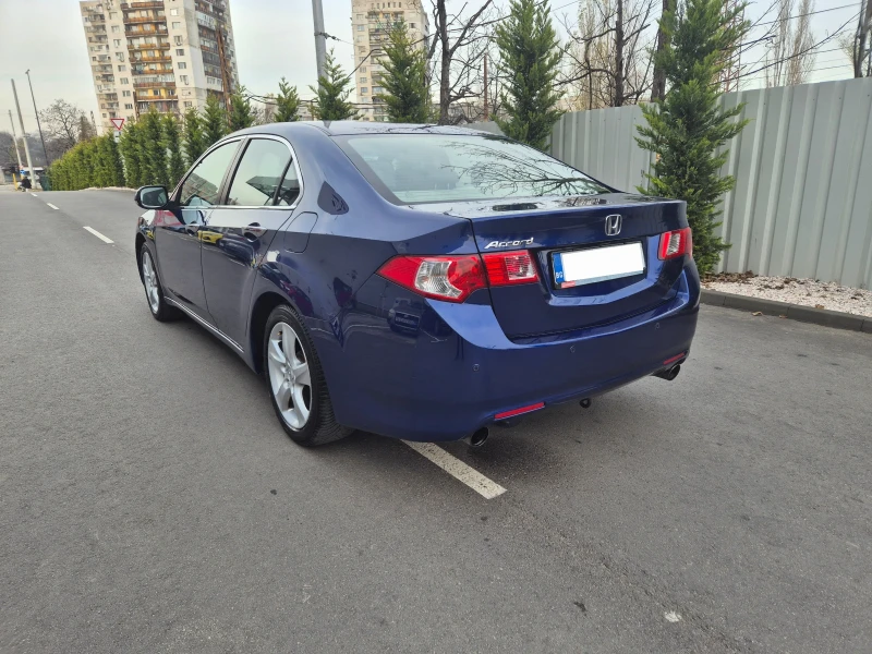 Honda Accord 2.4 EXECUTIVE* АВТОМАТ* СЕРВИЗНА ИСТОРИЯ , снимка 4 - Автомобили и джипове - 52681706