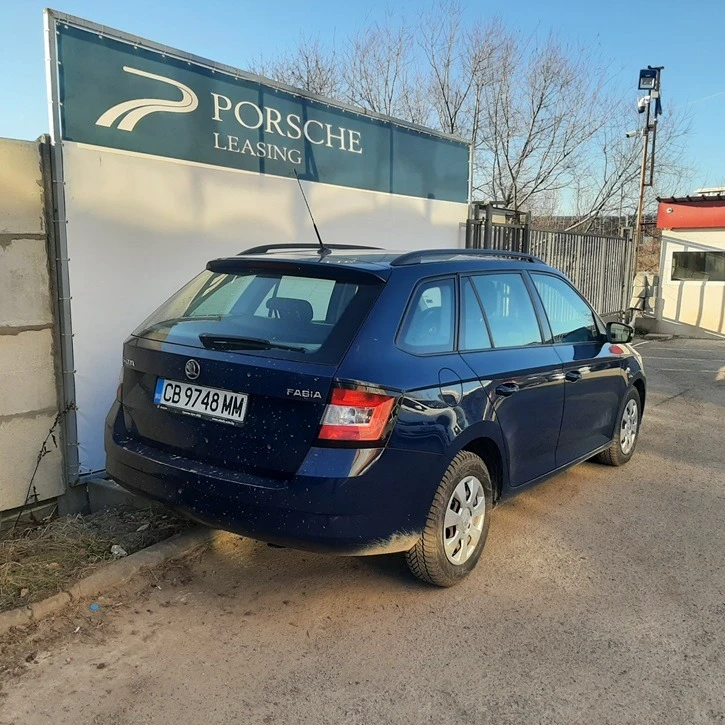 Skoda Fabia 1.0 - изображение 8