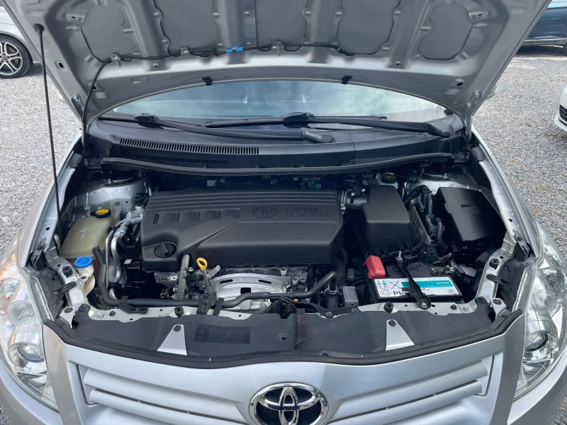 Toyota Auris 1.3i NAVI - 12800 лв. - 78772918 | Car24.bg
