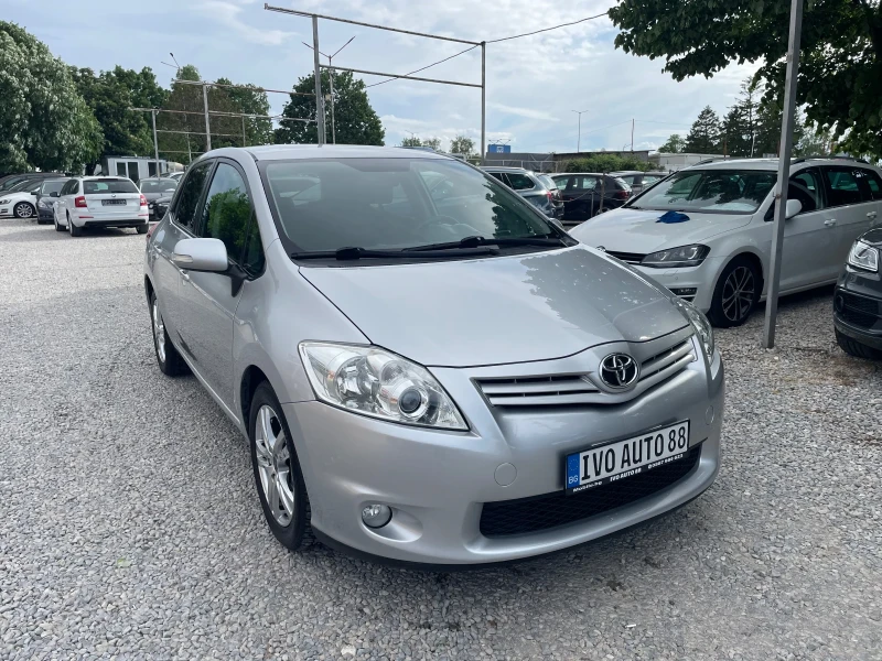 Toyota Auris 1.3i NAVI - 12800 лв. - 78772918 | Car24.bg