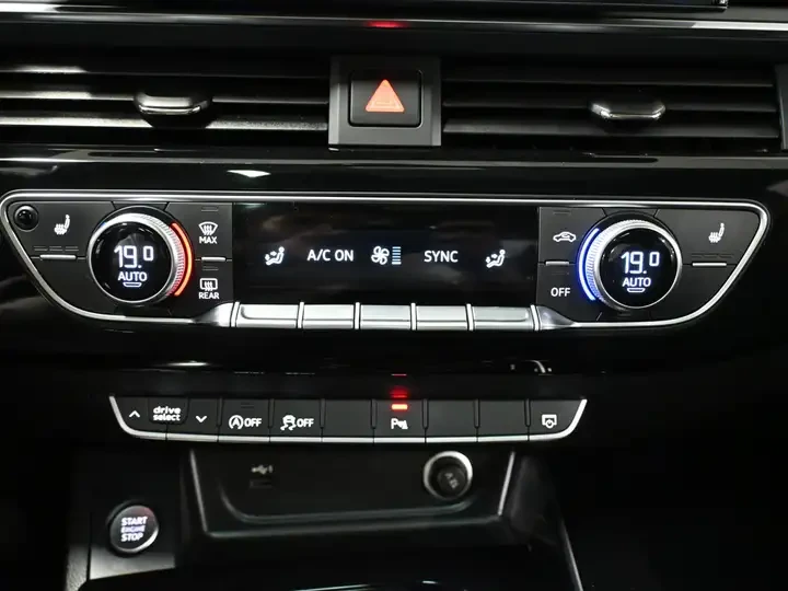Audi A5 Progressiv S-Line * CARFAX * Optics 360CAM * , снимка 14 - Автомобили и джипове - 54784666