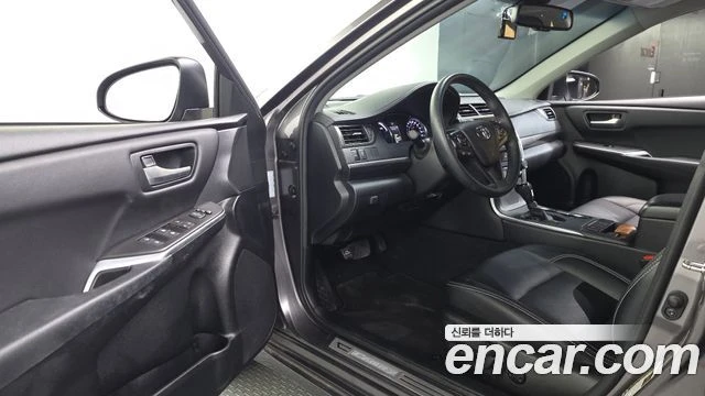 Toyota Camry | Mobile.bg � ����������� 10