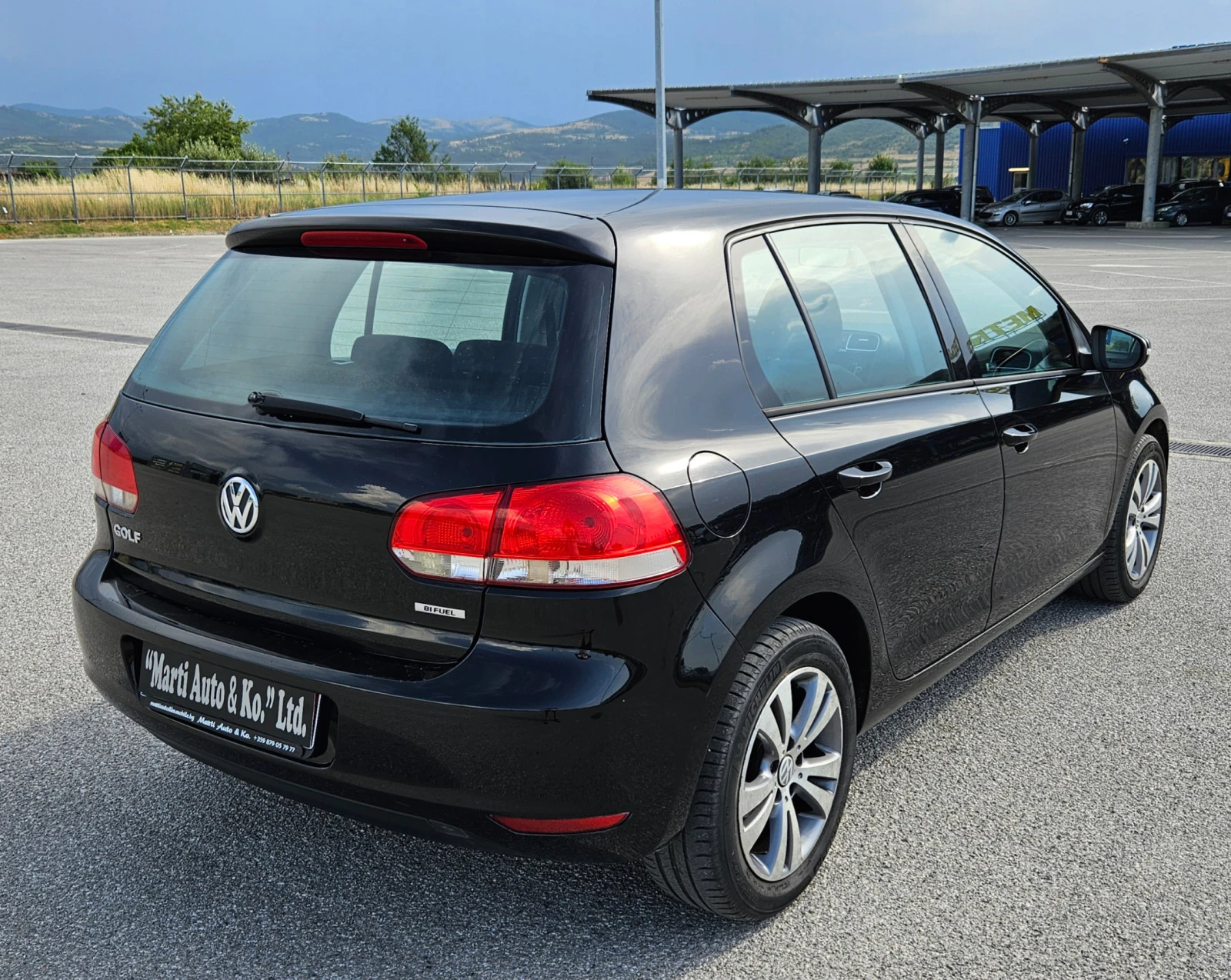 VW Golf 1.6 BI FUEL - изображение 9