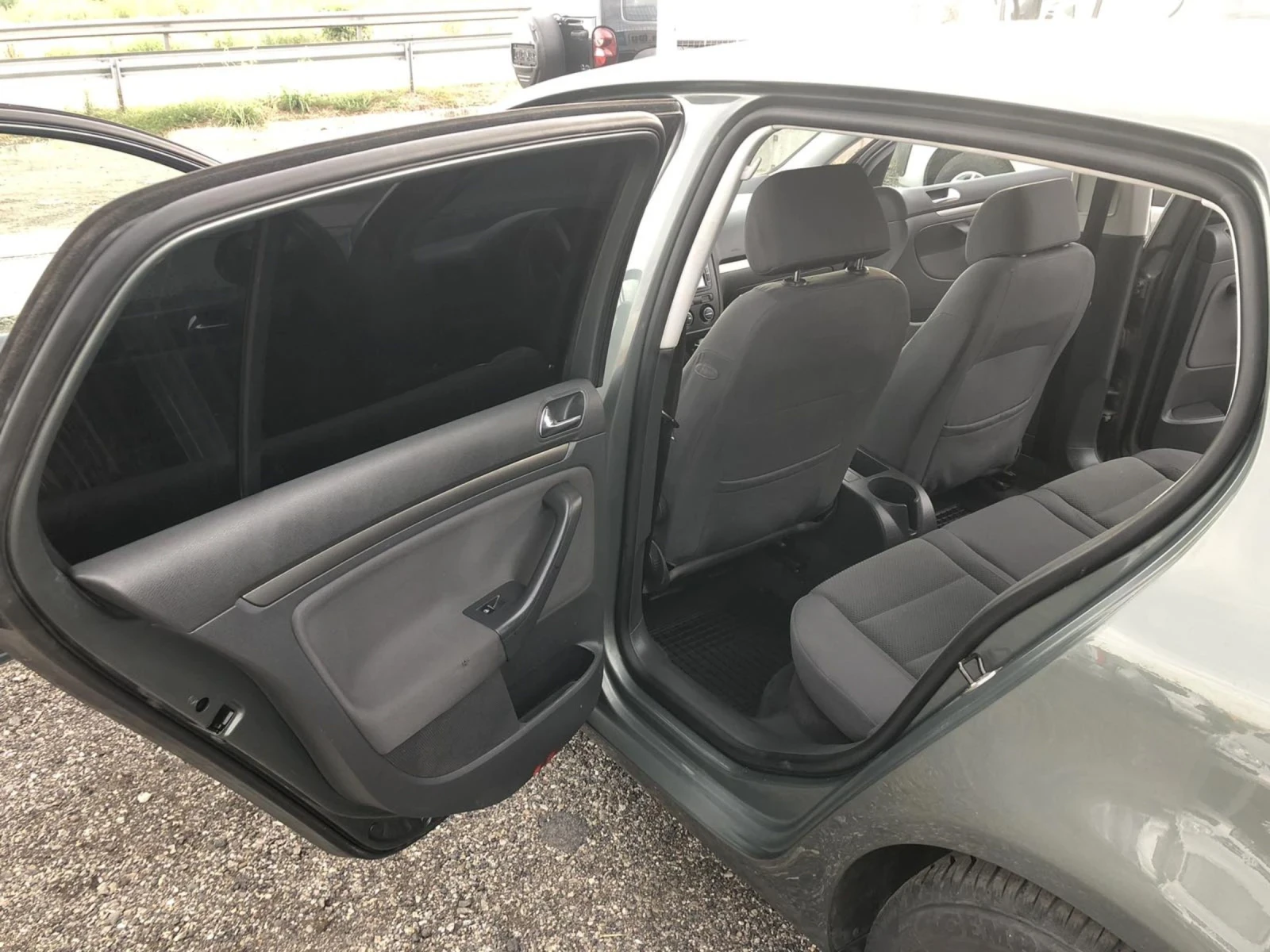 VW Golf  - изображение 10