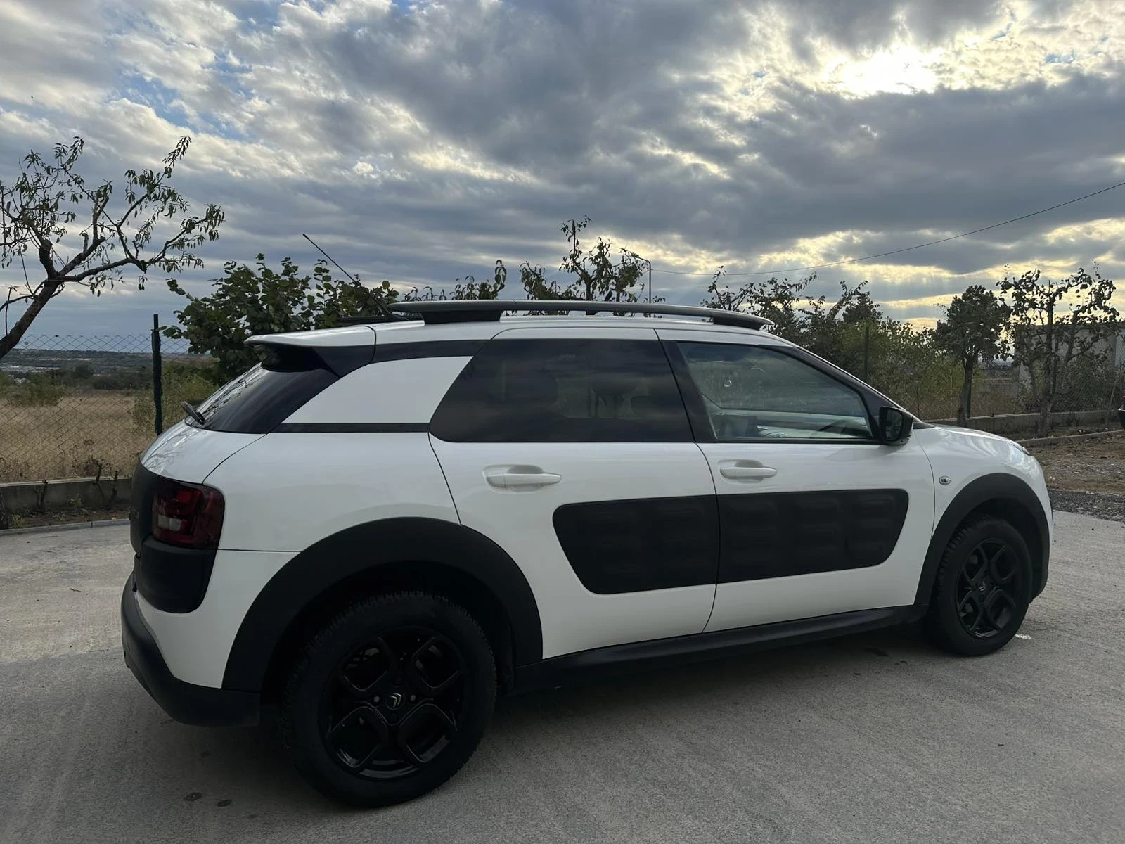 Citroen C4 Cactus 1.6hdi - изображение 7