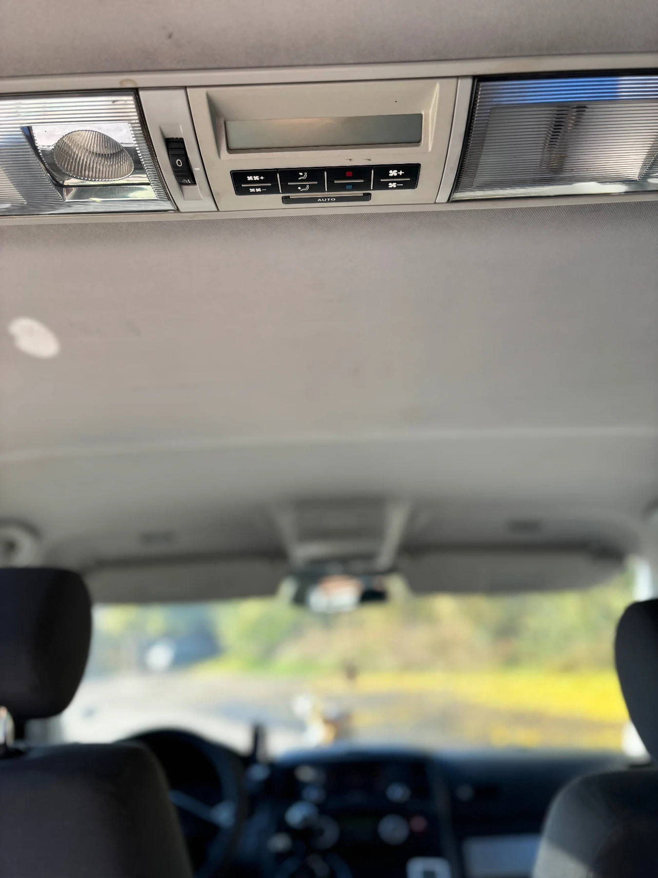 VW Multivan 5 | Mobile.bg   13